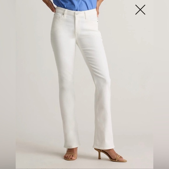 Quince Denim - Quince Luna Stretch Flare Jeans in Cloud White